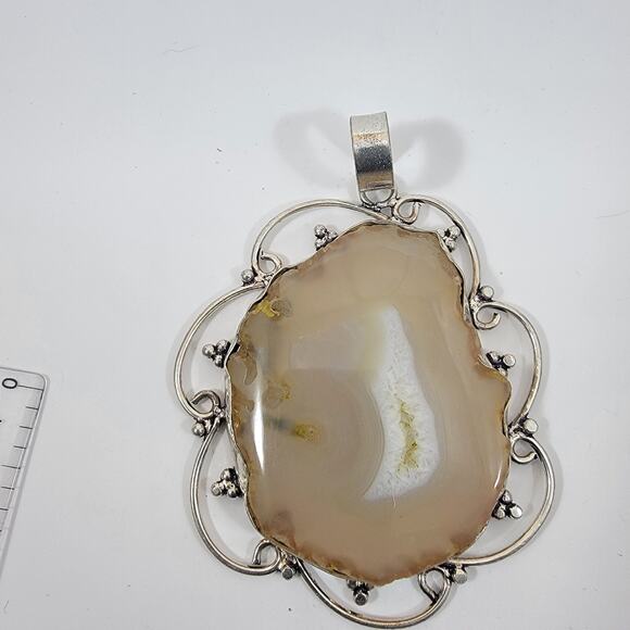 Handmade Sterling Silver Pendant Natural Agate Slice in Organic Stone Setting - Picture 10 of 10